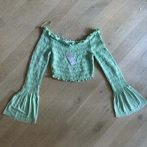 urban outfitters seafoam green flounce sleeve ruched top